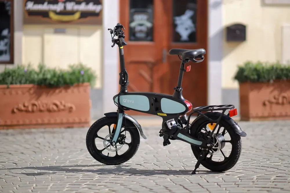 Bicicleta eléctrica DYU C2 250W 48V 7.5Ah en caja original