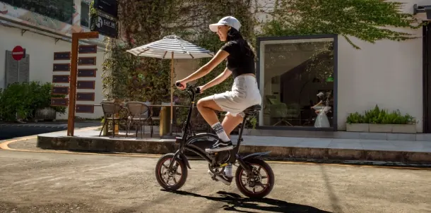 Bicicleta eléctrica plegable DYU D3F apta para usuarios de 150 a 185 cm